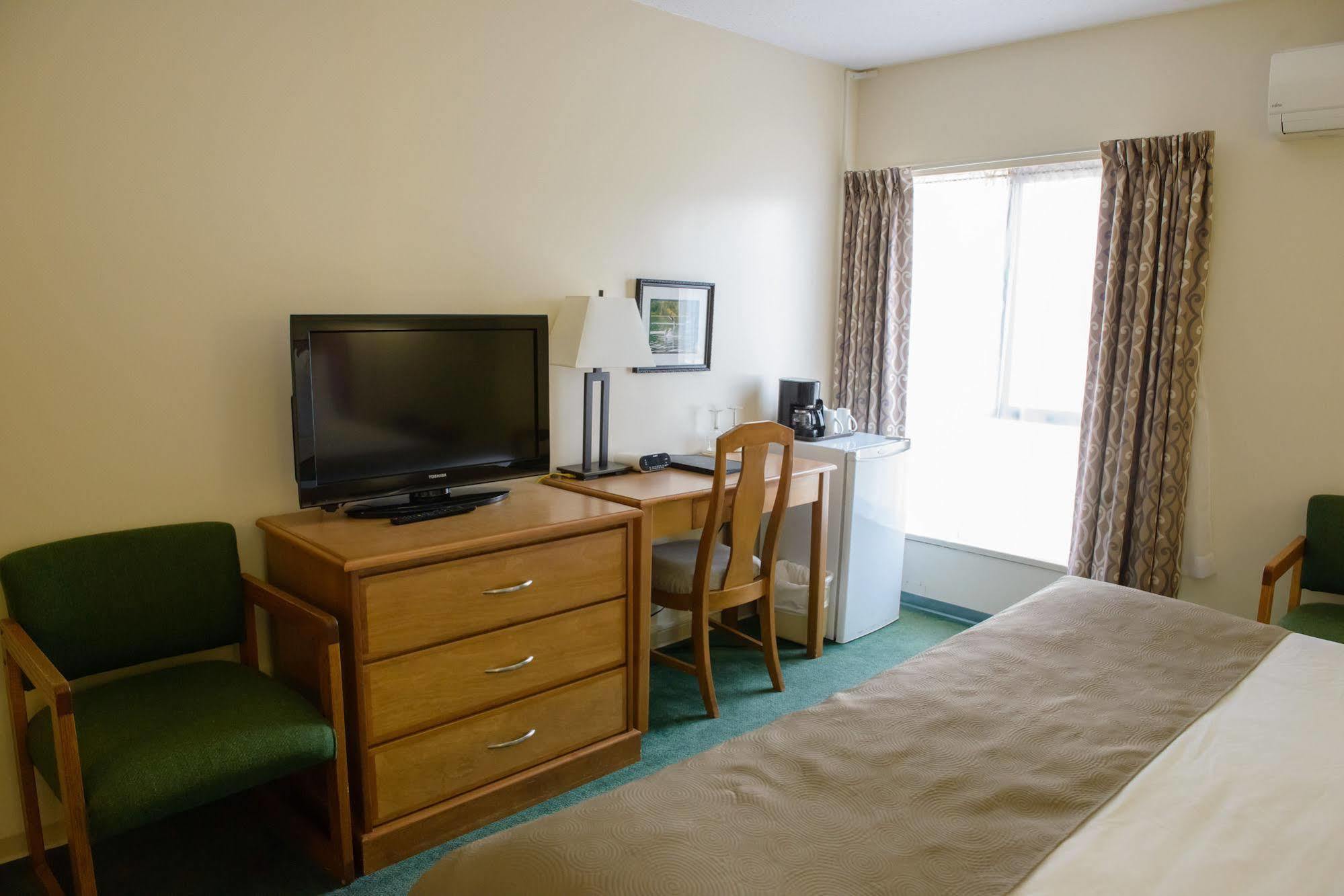 Driftwood Inn Sechelt Luaran gambar
