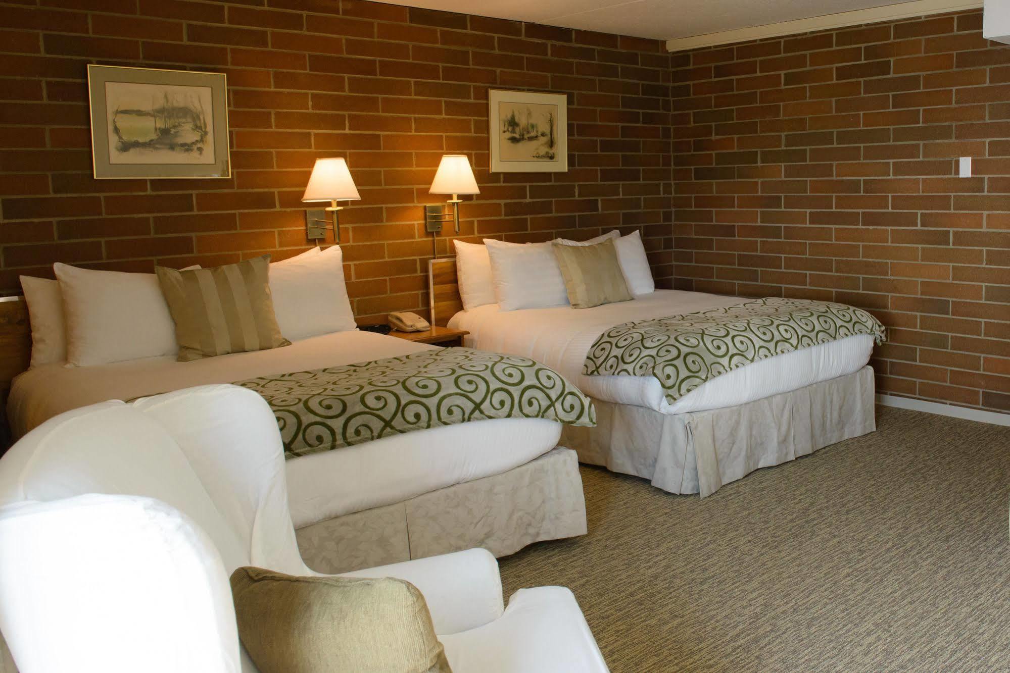 Driftwood Inn Sechelt Luaran gambar