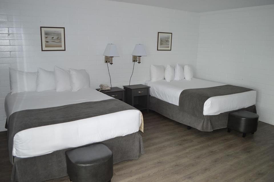 Driftwood Inn Sechelt Luaran gambar